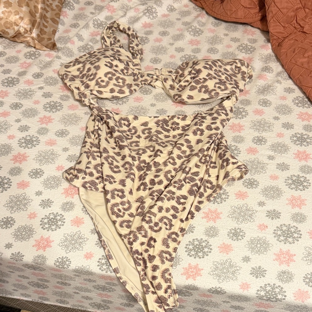 Aerie Leopard Print One Piece Swimsuit